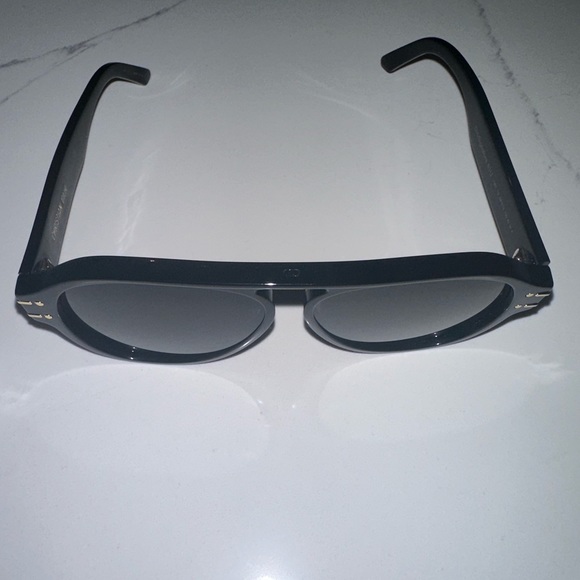 CHRISTIAN DIOR SUNGLASSES - Picture 4 of 10